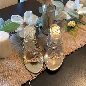 Valerie Stevens wedge gold jeweled sandals 7